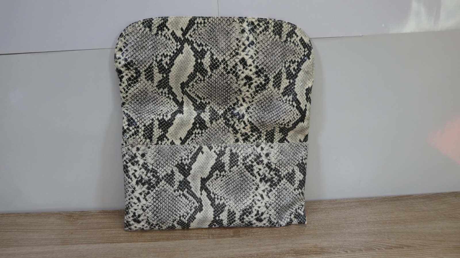 Street Level Hand Bag Clutch Python Print - image 2