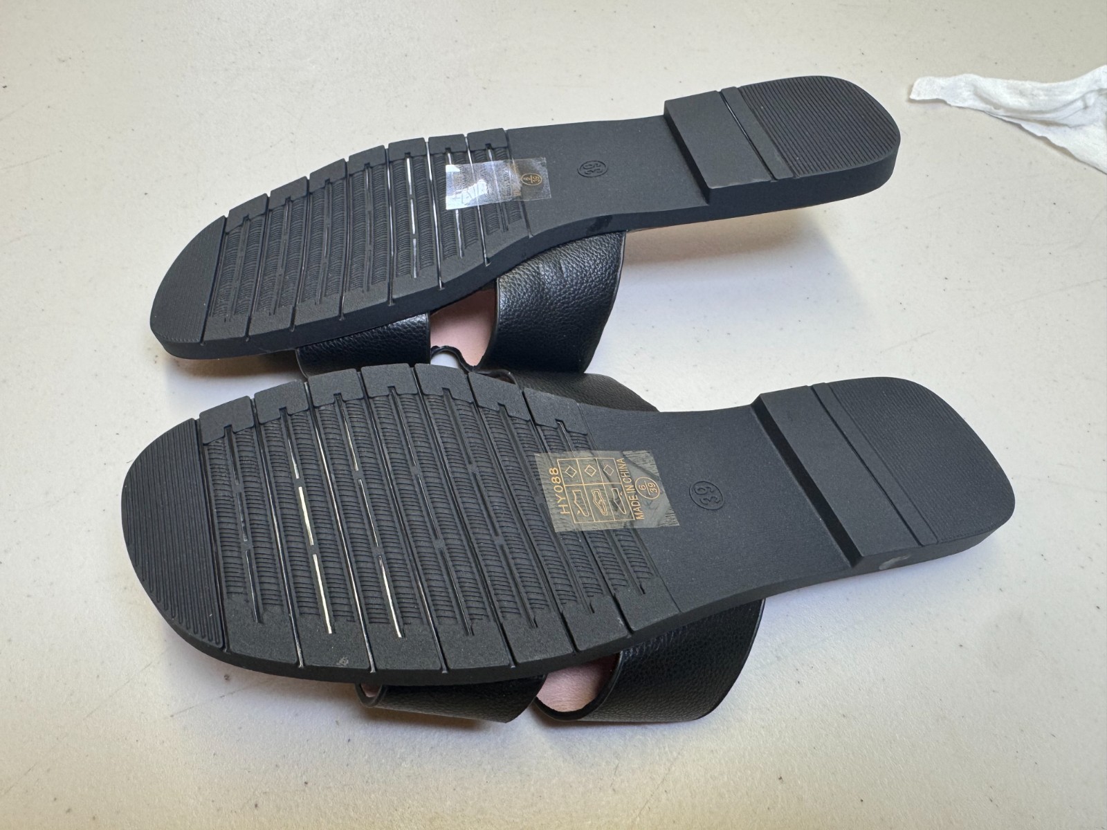 Chic Black Slip On Sandals UK 6 EU 39 Womens Flat Summer Cut Out Strap image 3