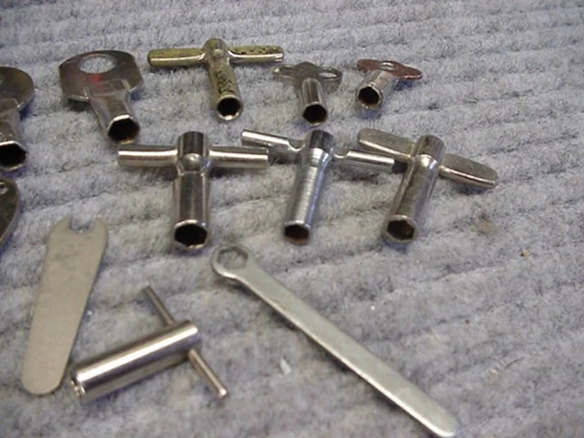 12 Vintage banjo keys/ wrenches  different sizes  Banjo parts  Nickel plated - Image 2 of 4