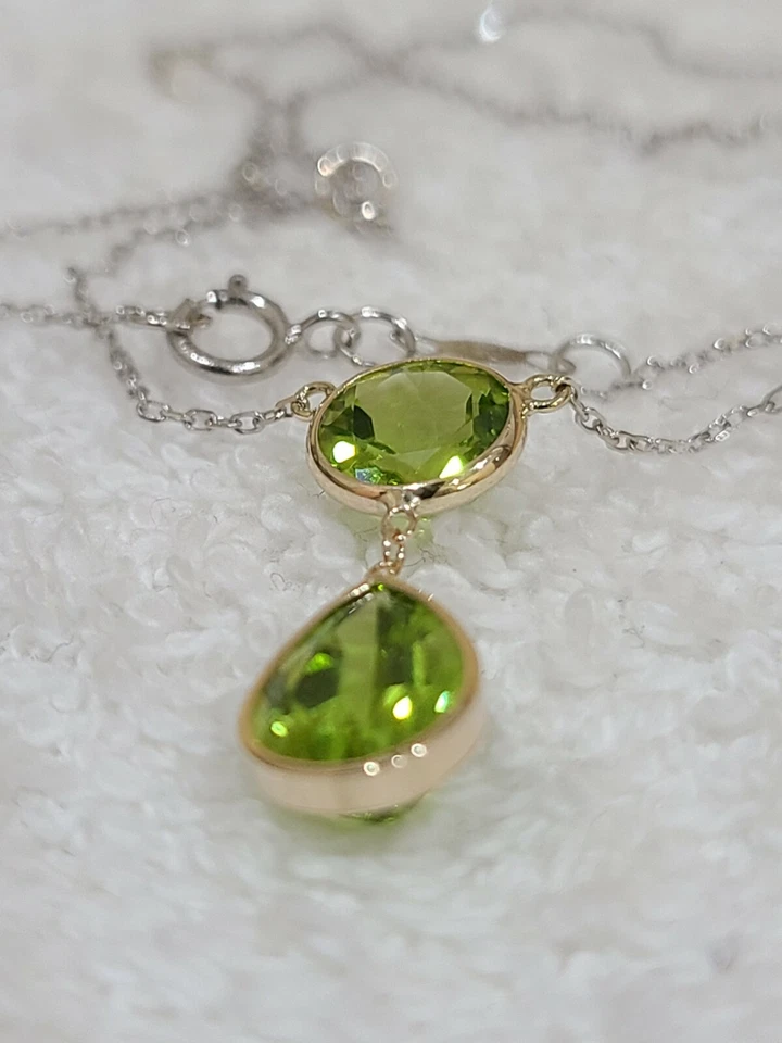 14k White Gold Necklace With Genuine Peridot Stones 18 Inches - Image 2 of 4