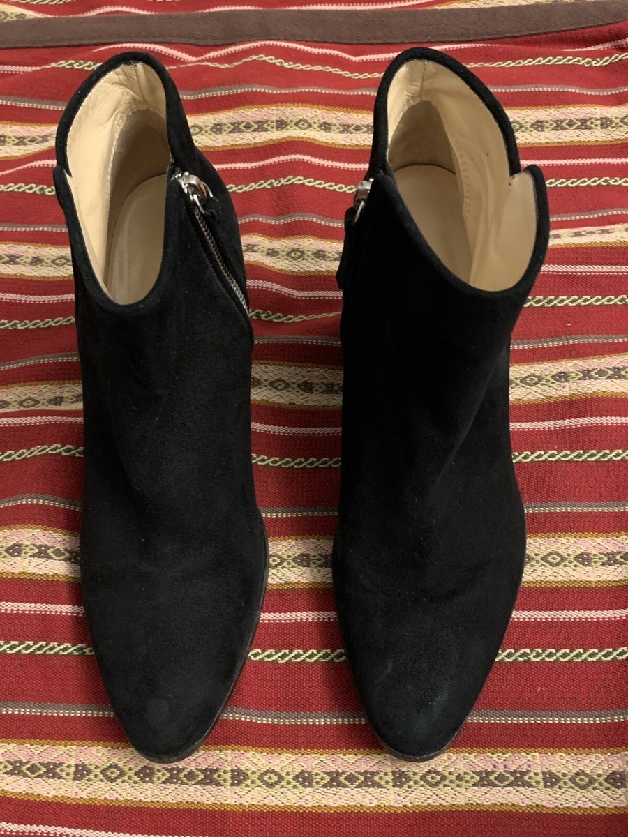 BARNEYS NEW YORK**Black Suede Booties**US 8 $775 Barney main image 2