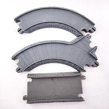 Thomas Friends Gray Plastic Track Lot of 3 Curved Gullane 2003 Straight 2006