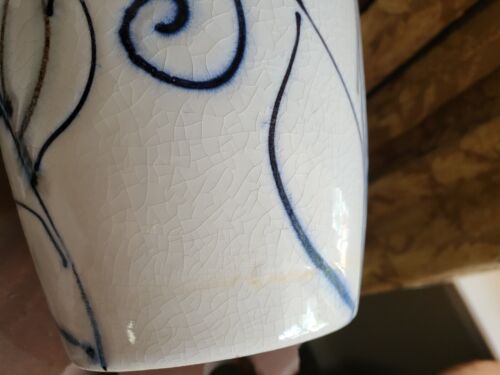 Tall 15" Arts Crafts Revival Cynthia Rowley NY White Crazing Art Pottery Vase - Picture 8 of 13