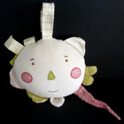 J9: DOUDOU MUSICAL MOULIN ROTY SOLEIL FLEUR blanc vert rouge musique ok BE