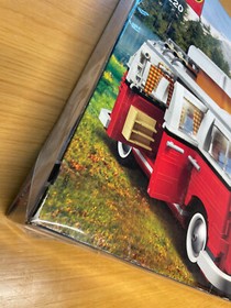 LEGO Creator Expert: Volkswagen T1 Camper Van (10220)