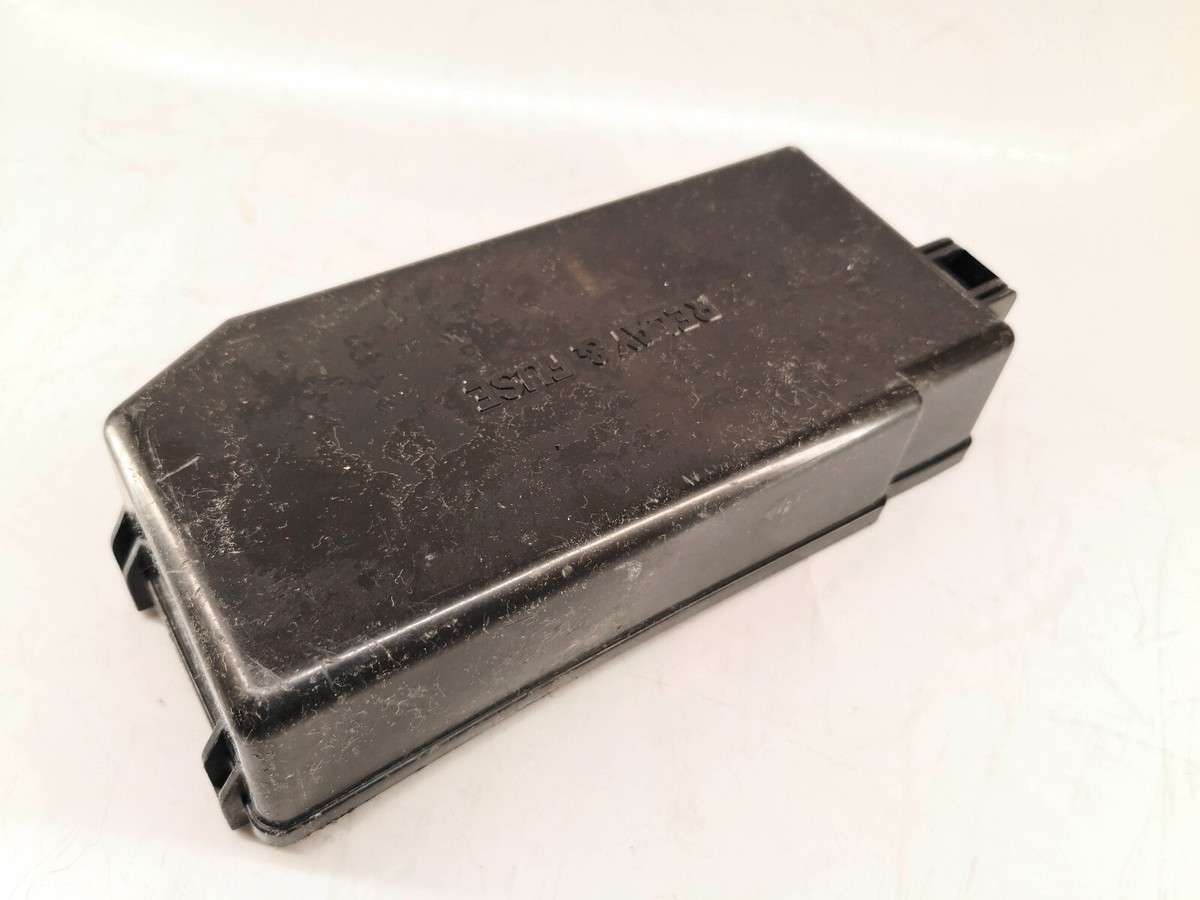 Toyota MR2 Spyder MR-S Engine Fuse Relay Box Top Cover Panel