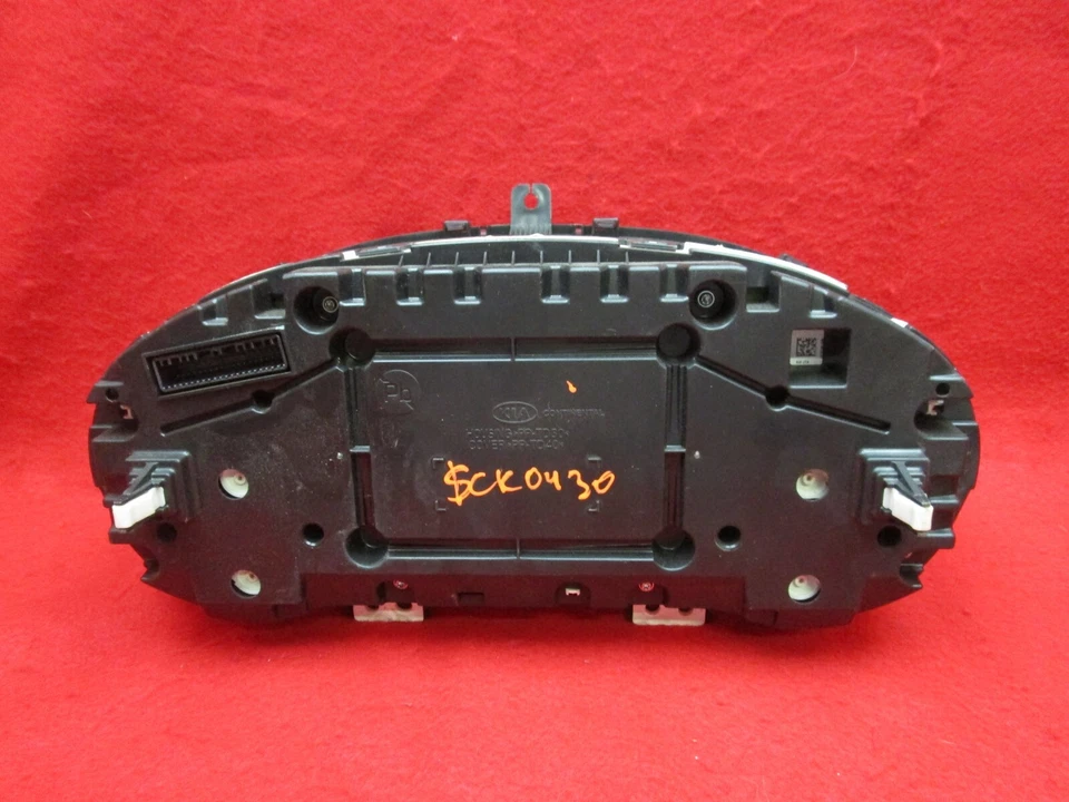 2016 Kia Optima 1.6L Speedometer Instrument Gauge Cluster 65,546 Miles - Image 4 of 4