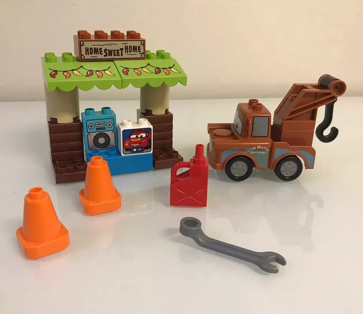 LEGO Duplo Disney Cars 3 10856 Duplo Mater s Shed 23 Pieces Complete