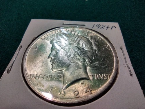 1924P Peace Dollar Bu+++ Condition And Toning Beautifully Must See Pics