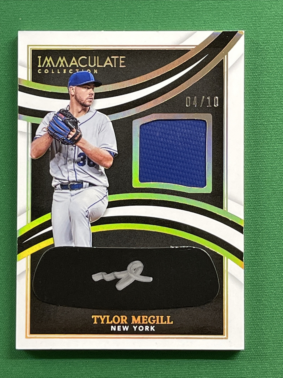 2022 Panini Immaculate - Eye Black Auto & Jersey Patch - Tylor Megill - #'d  4/10