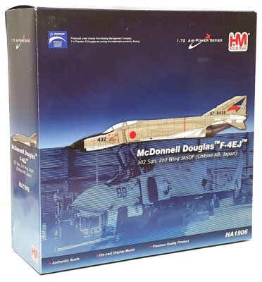Hobby Master 1/72 Scale HA1906 - McDonnell Douglas F-4EJ 302 Sq