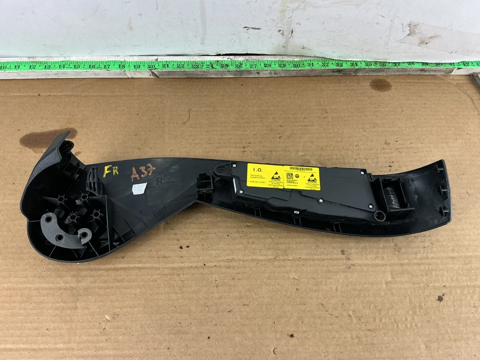 2010 - 2016 BMW 535i F10 xDrive Front Right Side Seat Switch Cover Trim OEM - Image 4 of 4