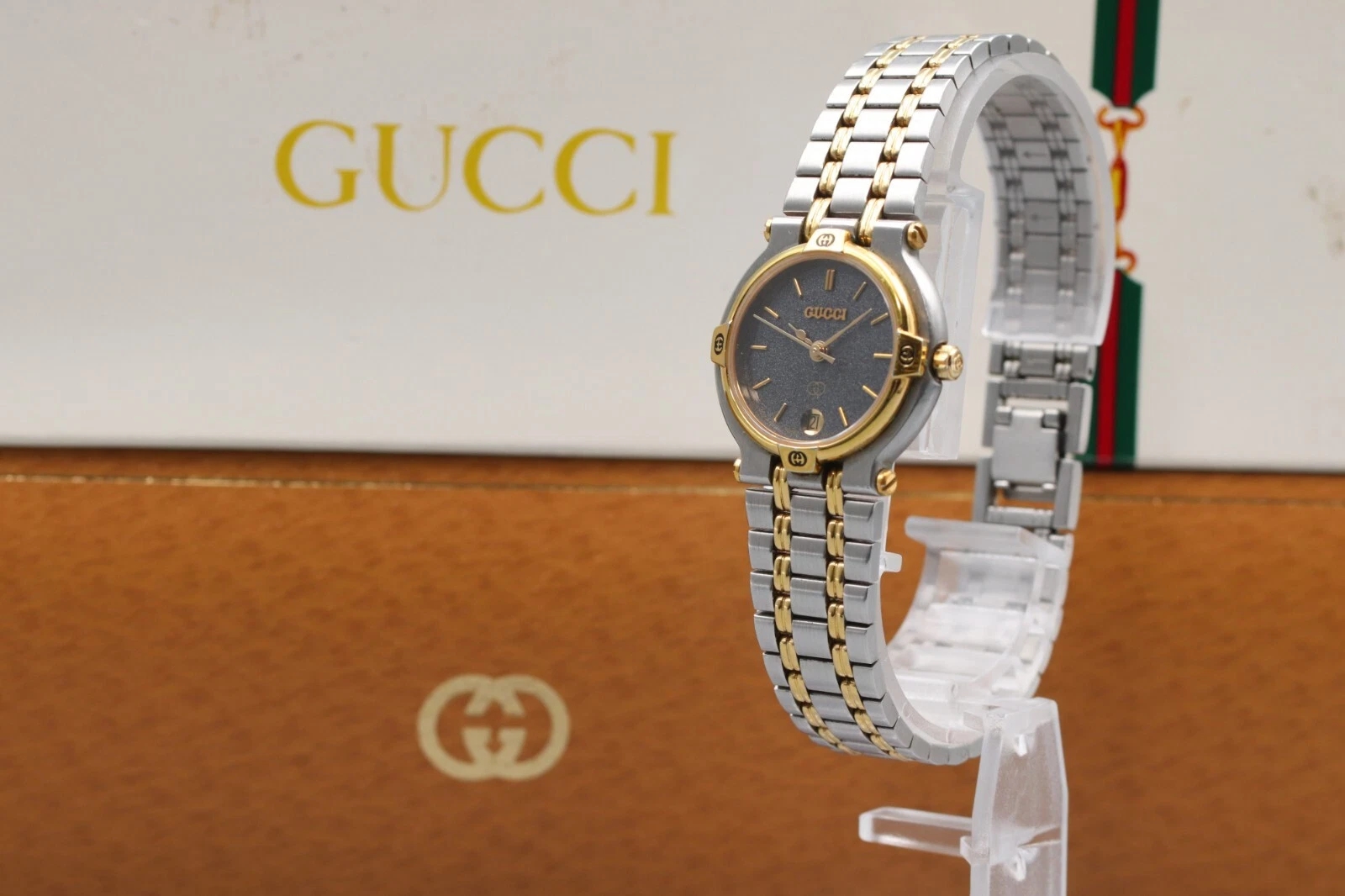 [PRESQUE COMME NEUVE AVEC BOÎTE] GUCCI 9000L cadran noir quartz montre femme vintage du JAPON