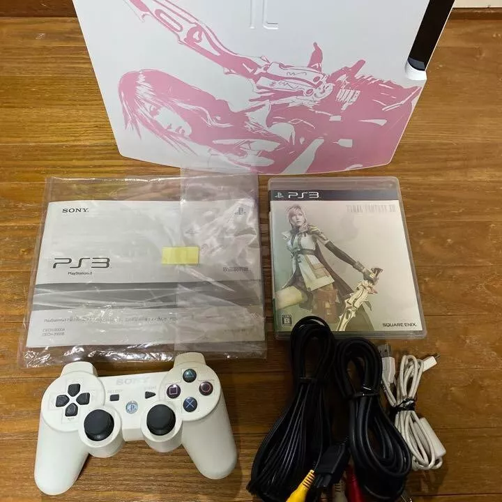 PlayStation 3 250GB FINAL FANTASY XIII LIGHTNING EDITION CEJH-10008 PS3