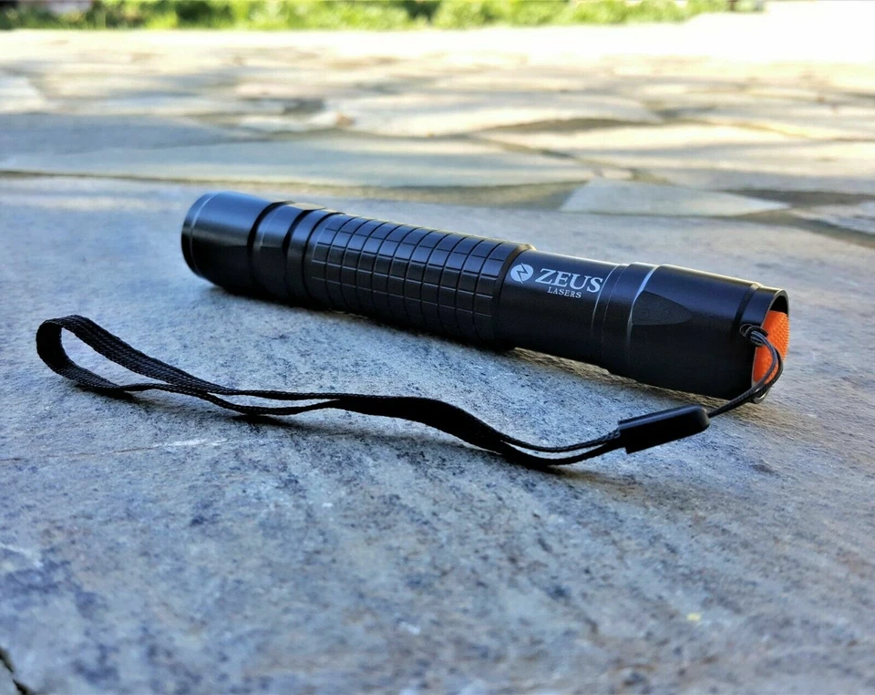 Professioneller roter Laserpointer 1 mW fokussierbarer Strahl 650 nm Wicked Best Lazer - Bild 3 von 4