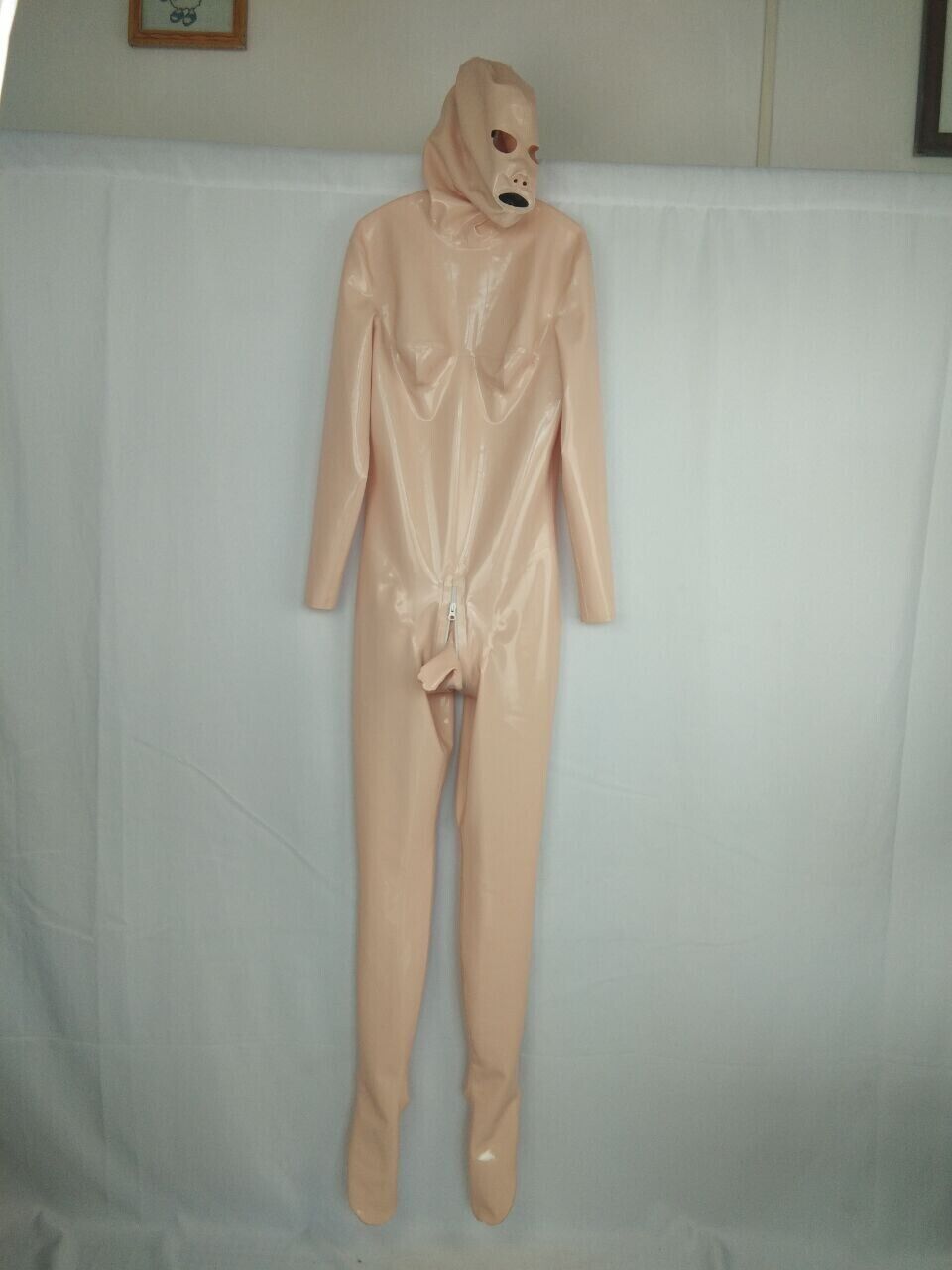 Picture 1 of 6