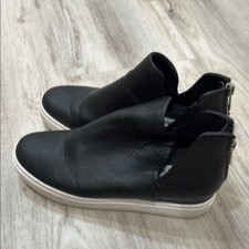 Steve Madden Georgina Black Slip-On Sneakers size 6.5