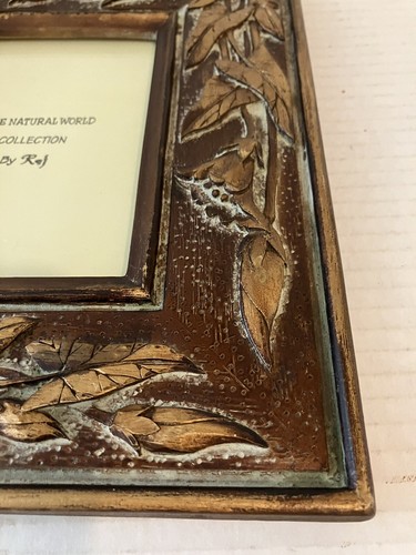 Vintage The Natural World 3X 5” Picture Frame Wood-look With Floral Pattern - Picture 7 of 7
