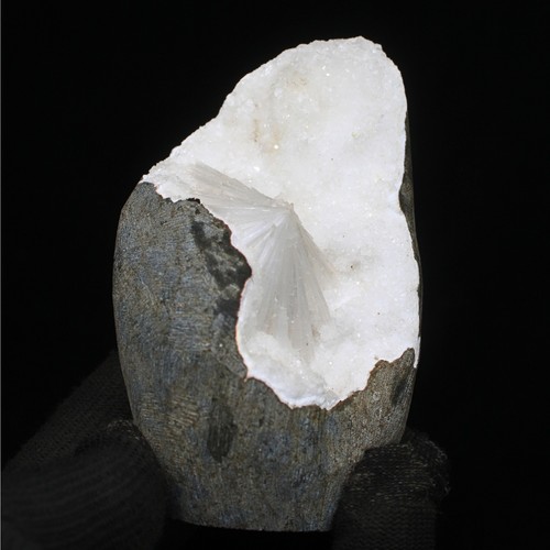 Scolecite w/ Apophyllite Crystals Geode Minerals Specimen 296g + 1 Amethyst Gift - Picture 13 of 13
