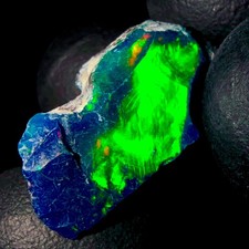 Ethiopian Fire Opal gemstone, Black Opal rough, Natural Dry Opal 6.5 Ct 23x9 mm
