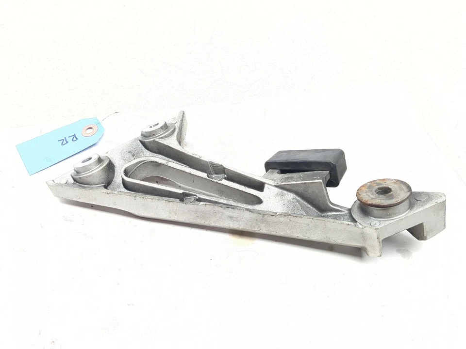 06-12 Yamaha FJR 1300 Soporte de montaje de suspensión de escape trasero derecho Foto 2 de 4