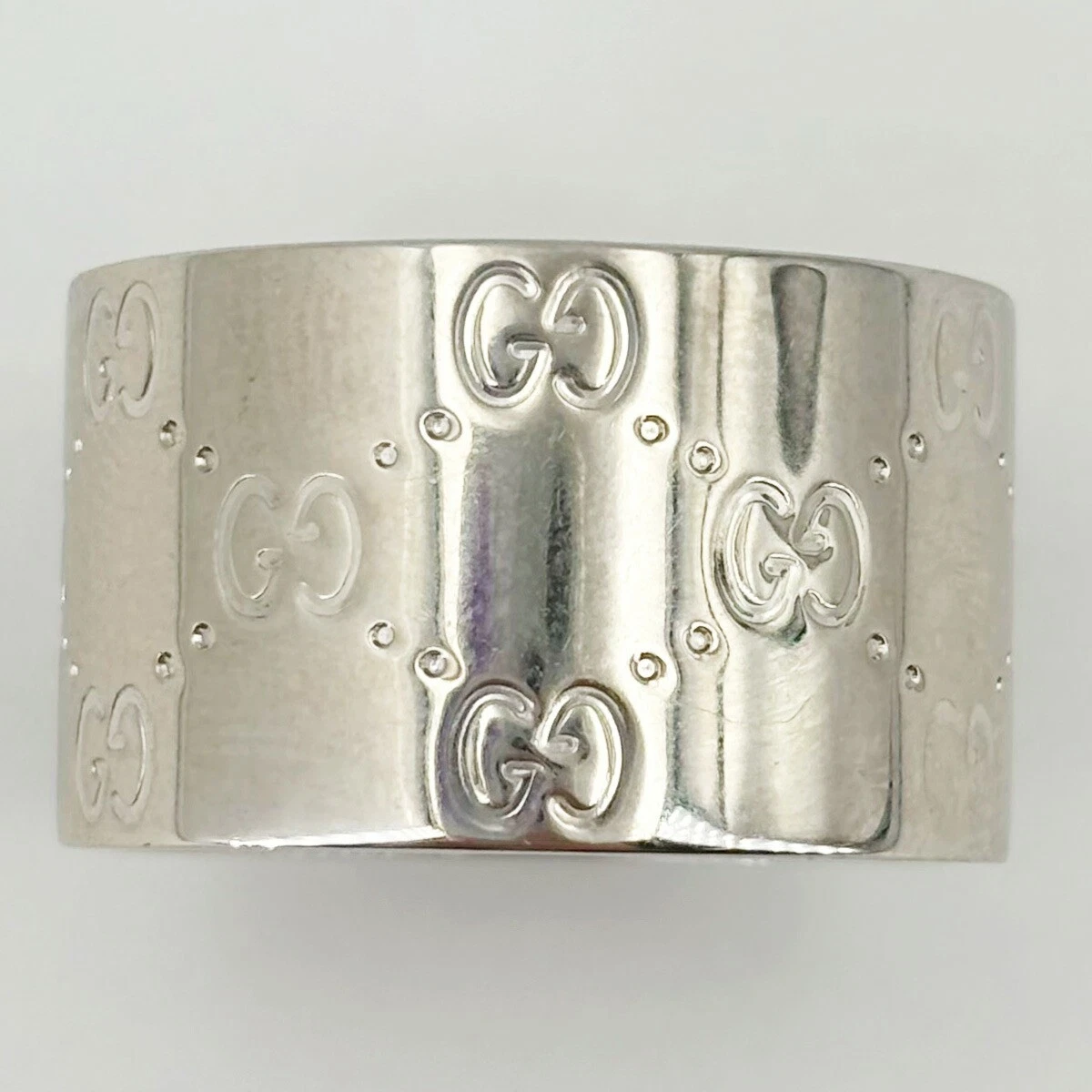Bague Gucci K18 WG US2.255 or bijou vintage