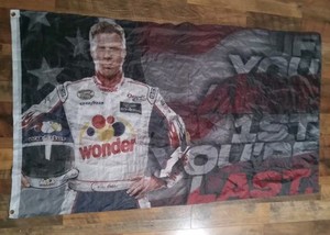 Ricky Bobby Talladega Nights Flagge 90x150 Cm – Aus Polyester, Mit 4 Metallösen, Für Wanddekoration & Partys