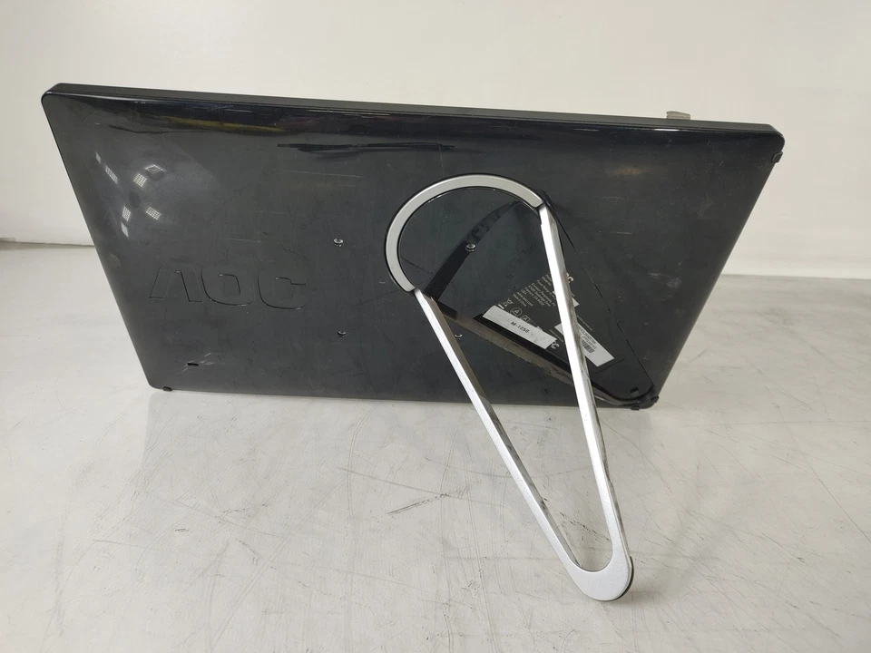 AOC 156LM00005 15.6 in Matte LCD Monitor Panel - Image 2 of 4