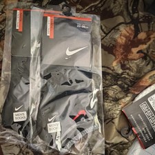 Nike Men Athletic Socks Black Solid Logo 1 Pair Size 22-26 cm New w/ Tags