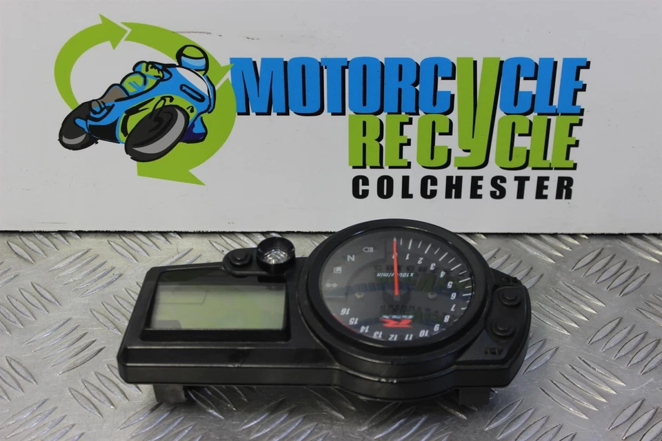 Suzuki GSXR 750 Clocks Dash Speedo 21k miles 2004 2005 K4 K5 GSXR750 B149 - Image 3 of 4