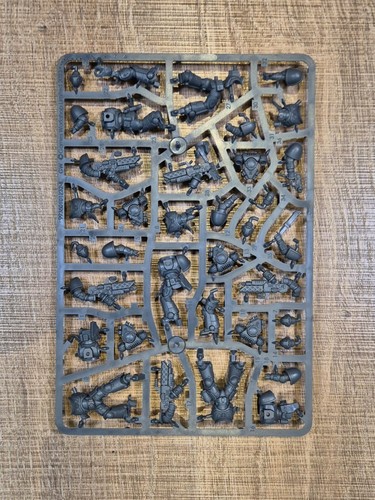 Space Marine half starter set Warhammer 40k Leviathan miniatures (new on sprue) - Picture 4 of 6