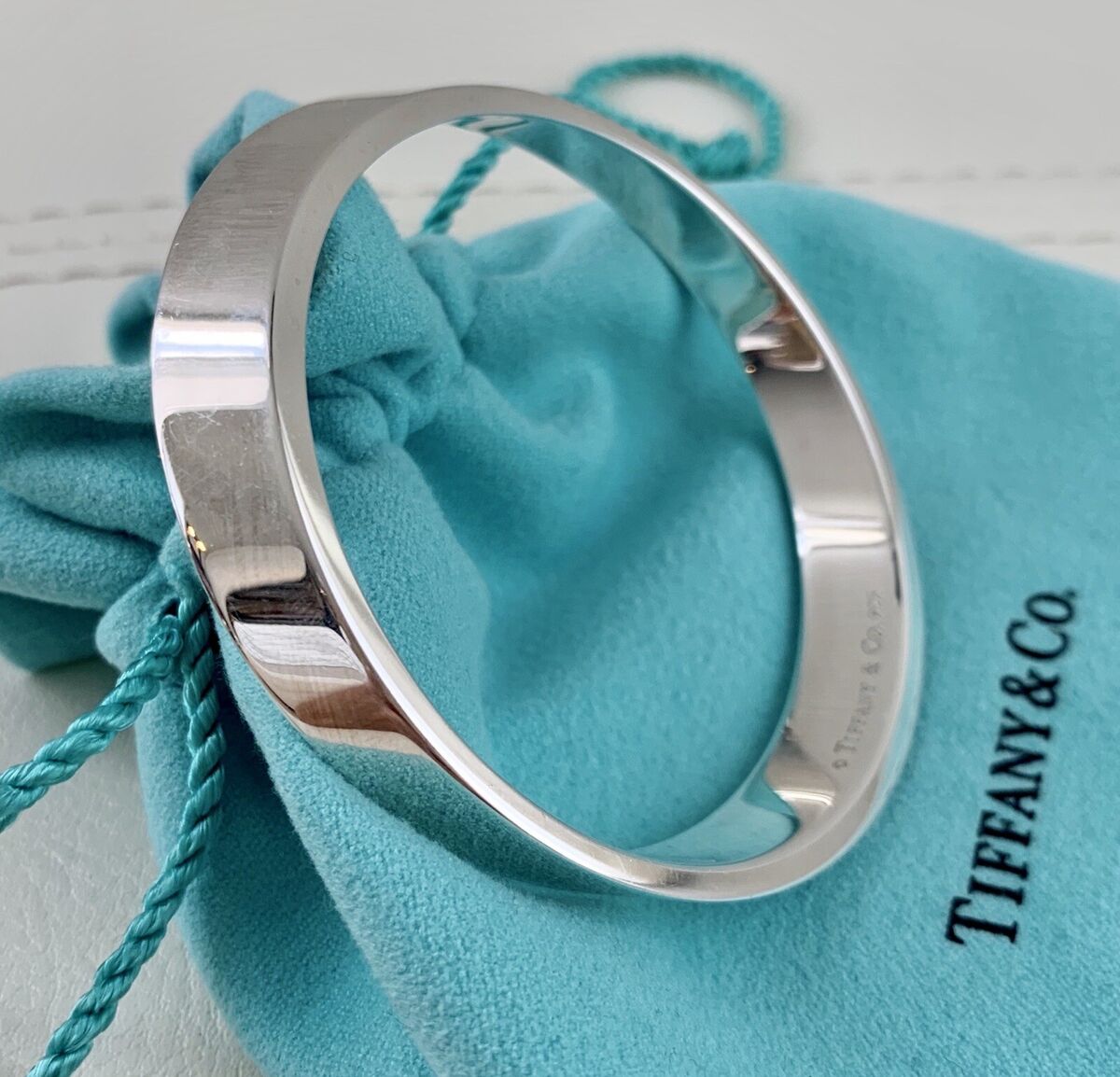 Tiffany & Co. Solid Silver Geometric Oval Abstract Bangle Tiffany & Co. Solid Silver Geometric Oval Abstract Bangle