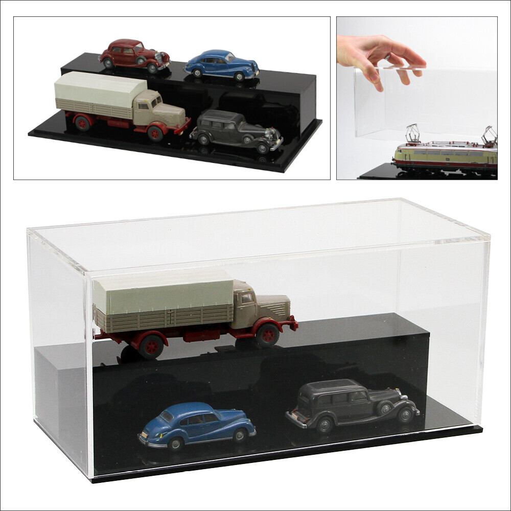 Vitrine Aus Acryl Mit Schwarzer Stufe Innen, Format Ca. 200 X 90 X 100