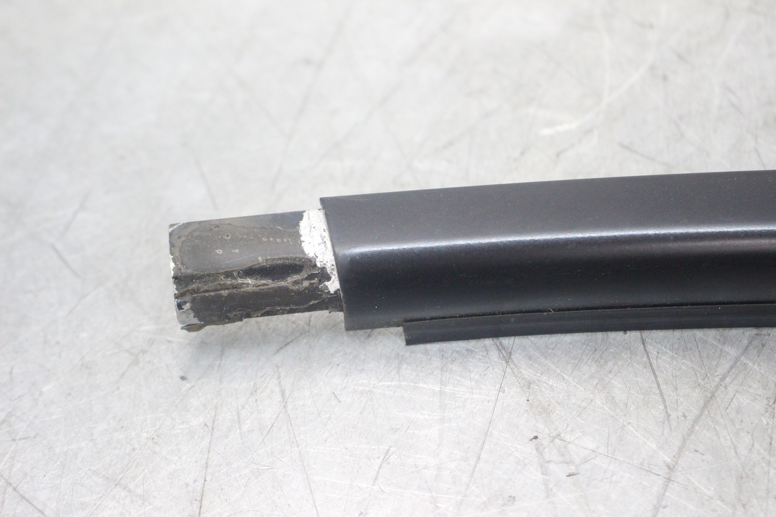 2009 BMW 3 Series E90 Left Side Frame Trim Strip N/s Black Matt  