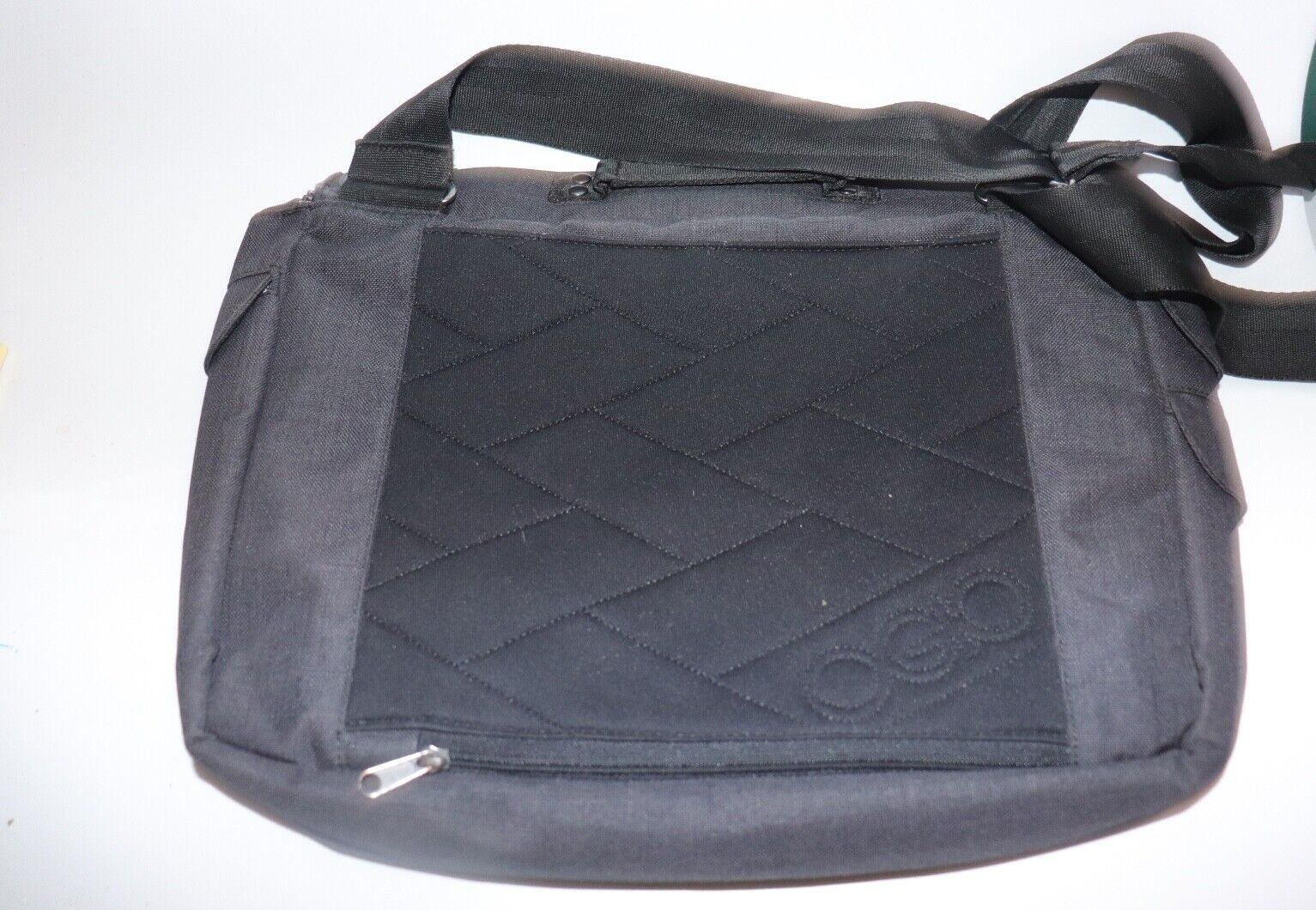 OGIO Messenger Laptop Shoulder Travel Bag Black Nylon Zippered