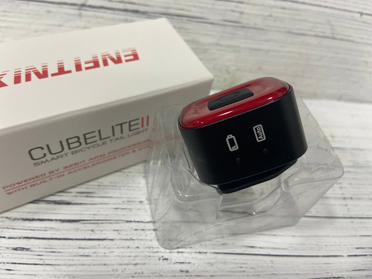 Enfitnix CubeLite II Smart Tail Light (Silver/Black/Red)