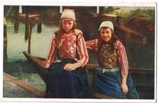 Holland Postcard Marken Girls Costumes Kleederdrachten Vintage c1910