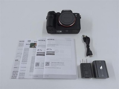 Sony Alpha a7 III 24.2MP Full-Frame Mirrorless Digital Camera 3'' LCD ILCE7M3/B