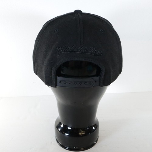 Cappello snapback Mitchell & Ness Team NBA Toronto Raptors triplo nero - Foto 3 di 9