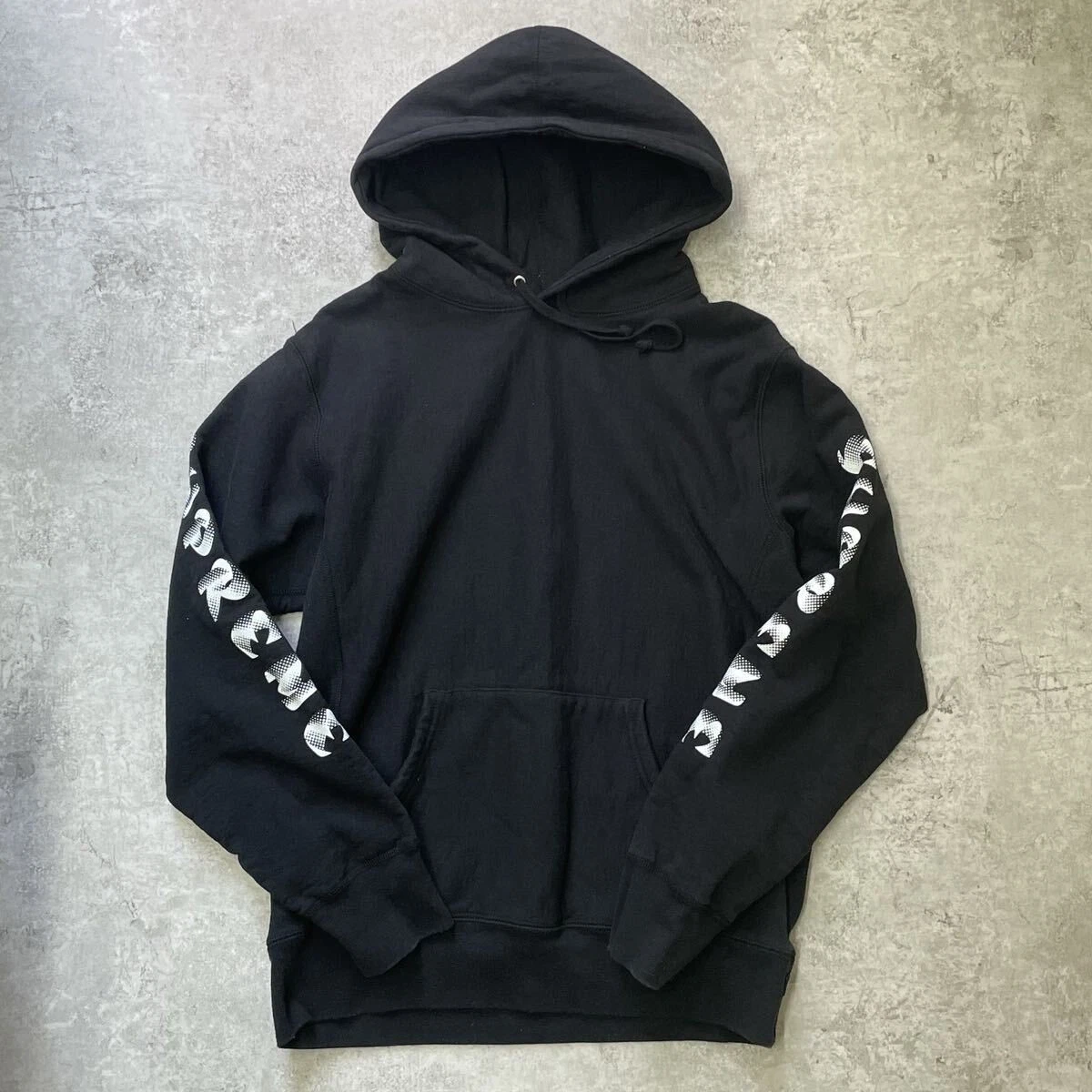 Sweat à capuche noir SUPREME M taille