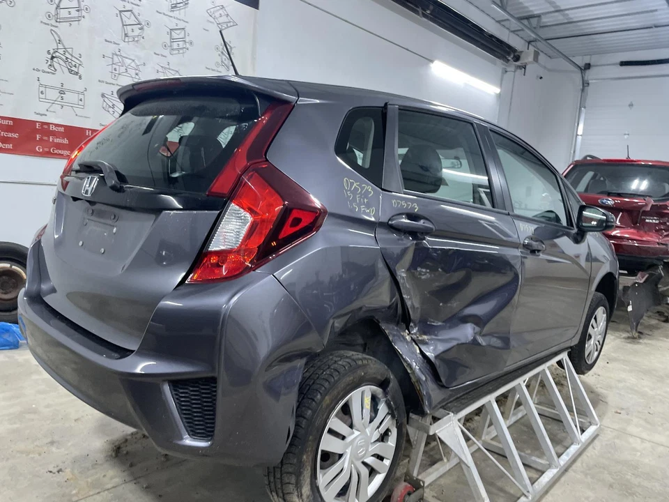 Used Fuse Box Engine fits: 2015 Honda Fit under hood LH side US market w/o fog l Foto 3 de 4