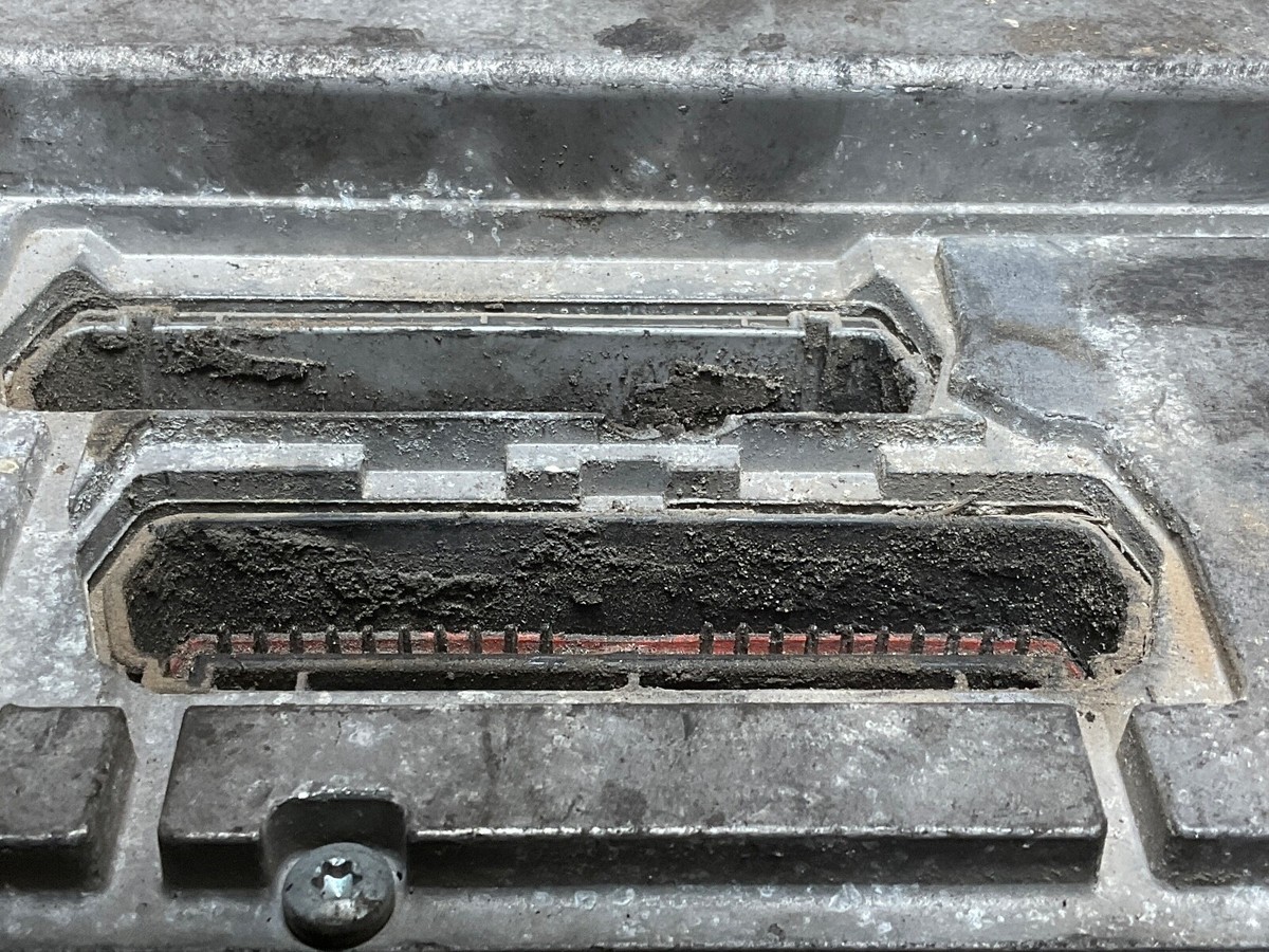Navistar 1306 International Engine Computer Module ECM ECU 