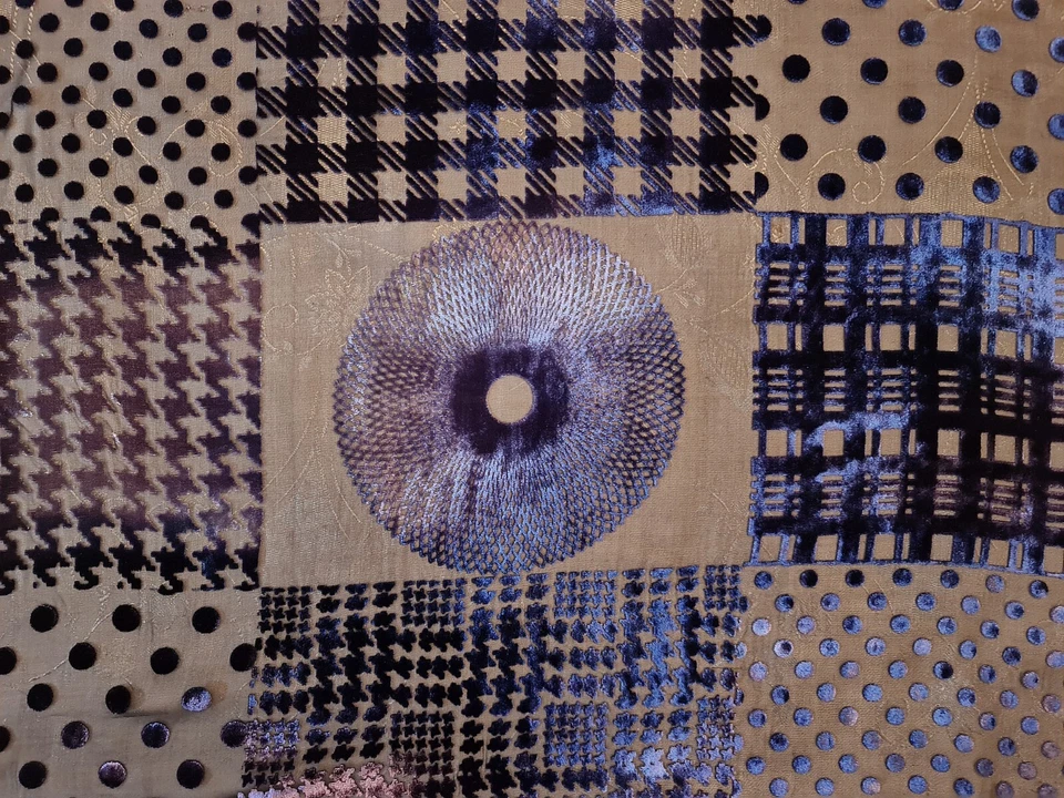 BUFANDA AUTÉNTICA GEOMÉTRICA CORTE ARTÍSTICO TERCIOPELO AZUL GRIS MEZCLA SEDA CUADRADA MUJER Foto 2 de 4