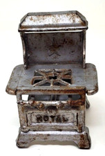 Vintage Royal Cast Iron Gas Cook Stove Toy Miniature Star Old Grey 1930's era 