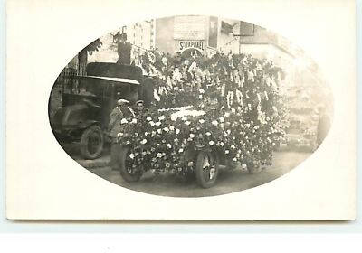 Fotokarte - SAINT-GERAND-LE-PUY - Straßenparade Blumenauto - 18276