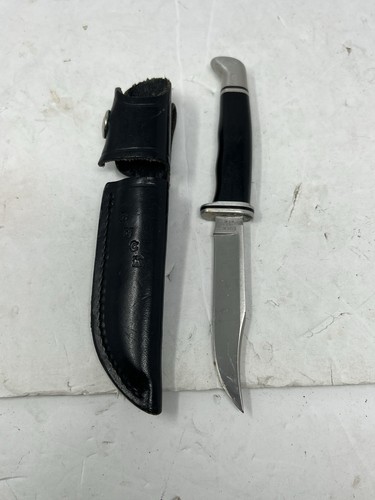 BUCK KNIFE - #102 WOODSMAN FIXED BLADE- 7 3/4" OVERALL LENGTH + LEATHER SHEATH