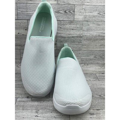 Skechers GOwalk Max Women's White Slip On Walking Shoes Comfort Size 11