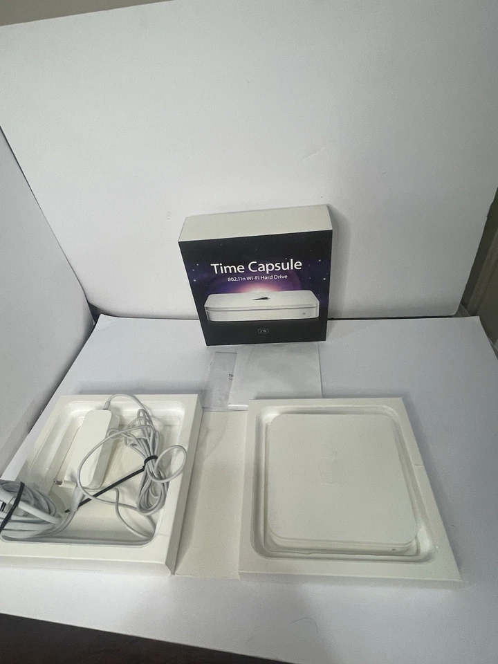 Apple A1409 4th Generation 2TB Time Capsule w/ Cable and Original Box Tested - Image 2 of 4