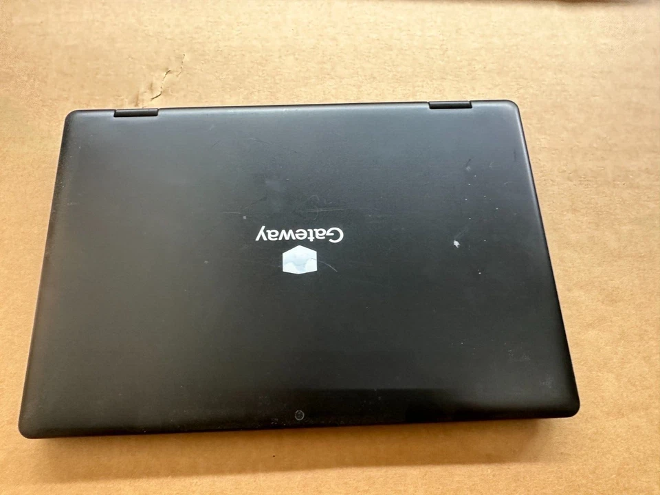 Gateway GWTC116-2BK Win 10 S Intel Celeron N4020 1.1GHz 4GB RAM 64GB (SLB035824) Foto 3 de 3