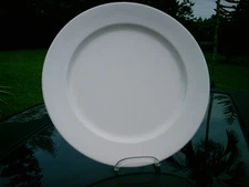 DECOR LENOX DECOR PLATE   12 INCH DIAMETER   WHITE FINE CHINA